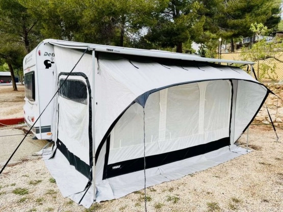                         Przyczepa kempingowa Dethleffs c'go up 525 KR - zdjęcie 3
                        