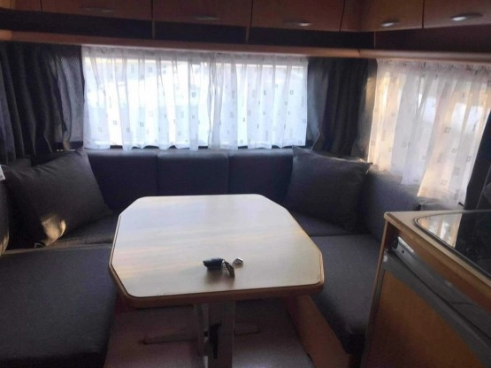                         Przyczepa Kempingowa KANUS Eifelland 450 - zdjęcie 2
                        