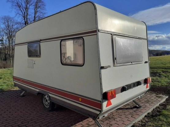                         Przyczepa kempingowa Burstner 3804 - zdjęcie 5
                        