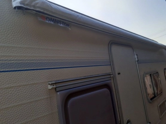                         Przyczepa kempingowa Caravelair Silver 395 T - zdjęcie 3
                        