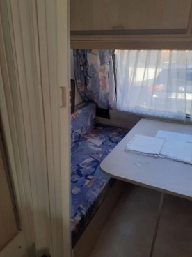                         Przyczepa kempingowa Caravelair Silver 395 T - zdjęcie 6
                        