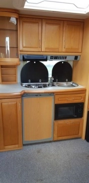                         Przyczepa Hobby 560 - zdjęcie 4
                        