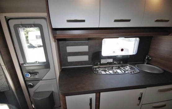                         Przyczepa kempingowa Knaus Sport SILVER SELECTION 580 QS, model na 2021 r. - zdjęcie 8
                        