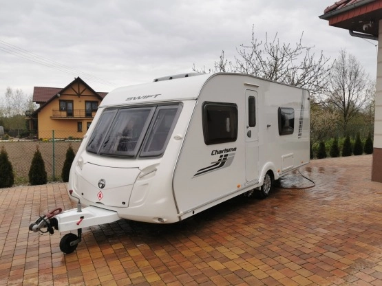                         Przyczepa Kempingowa Swift Charisma 2011r ,Napęd,Przedsionek - zdjęcie 3
                        