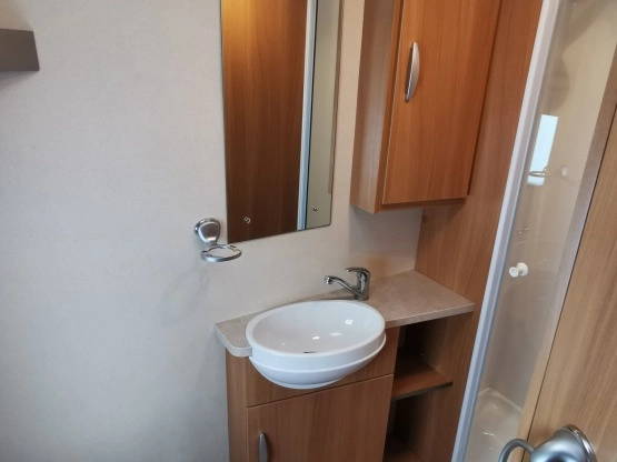                         Przyczepa Kempingowa Swift Charisma 2011r ,Napęd,Przedsionek - zdjęcie 8
                        