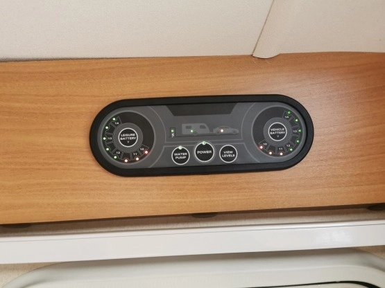                         Przyczepa Kempingowa Swift Charisma 2011r ,Napęd,Przedsionek - zdjęcie 9
                        