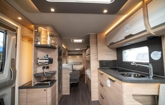                         Przyczepa kempingowa Knaus SÜDWIND 750 UDF - zdjęcie 20
                        