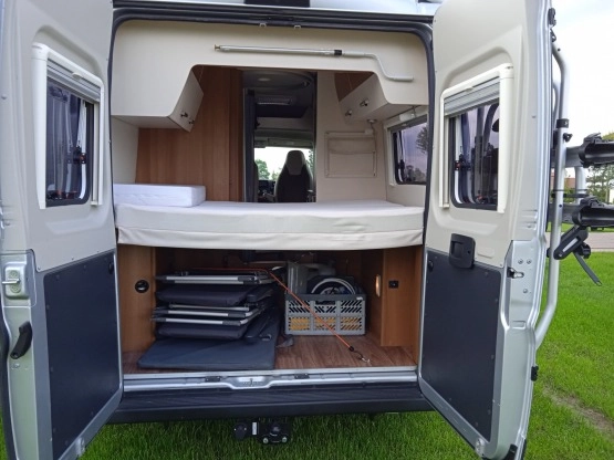                         KamperVan KNAUS VanTourer 600D HAK Prysznic Solar TV j. NOWY - zdjęcie 13
                        