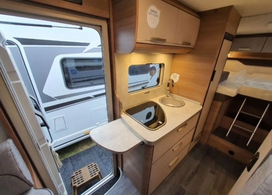                         KNAUS Live I 650 MEG - zdjęcie 4
                        