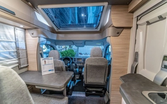                         KNAUS VAN TI PLUS 650 MEG PLATINUM SELECTION, 4x4 - zdjęcie 8
                        