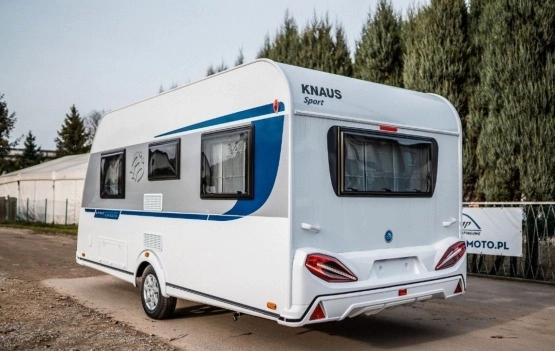                         KNAUS 450 FU - zdjęcie 2
                        