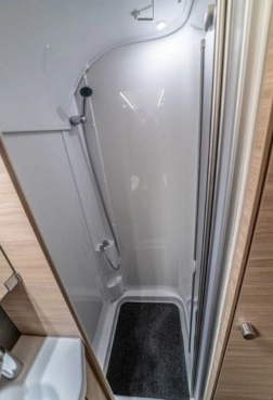                         Nowa przyczepa kempingowa KNAUS SÜDWIND 650 PXB   - zdjęcie 8
                        