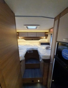                         KNAUS Live I 700 MEG - zdjęcie 11
                        