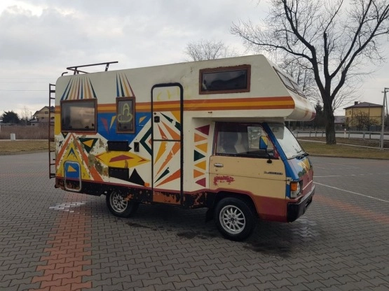                         1985 Mitsubishi L300 - zdjęcie 6
                        