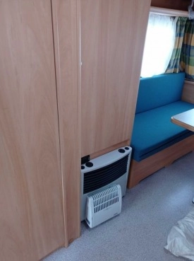                         Przyczepa kempingowa Knaus Vimara - zdjęcie 6
                        