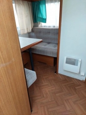                         Sprzedam przyczepę kempingowa Hobby - zdjęcie 6
                        