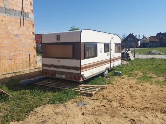                         Przyczepa kempingowa KNAUS Azur - zdjęcie 1
                        