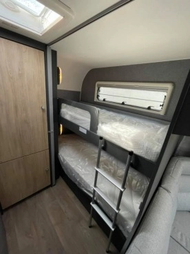                         Dethleffs Beduin Scandinavia 540 QMK - zdjęcie 7
                        