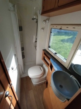                         Kamper Ducato Riviera 2.3d - zdjęcie 6
                        