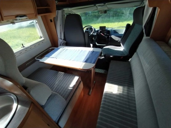                         Kamper Ducato Riviera 2.3d - zdjęcie 7
                        