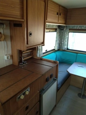                         Kamper samochód kempingowy Ford - zdjęcie 2
                        