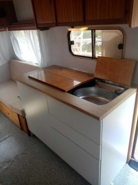                         Przyczepa kempingowa lekka Grau - zdjęcie 8
                        