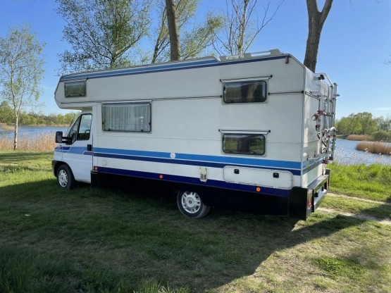                         Sprzedam dużego kampera  - zdjęcie 4
                        