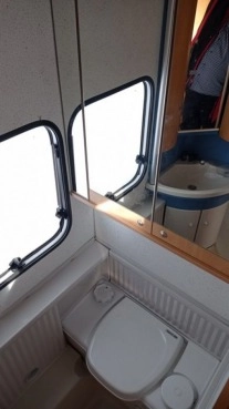                          Buerstner Ventana 425 TN - zdjęcie 3
                        