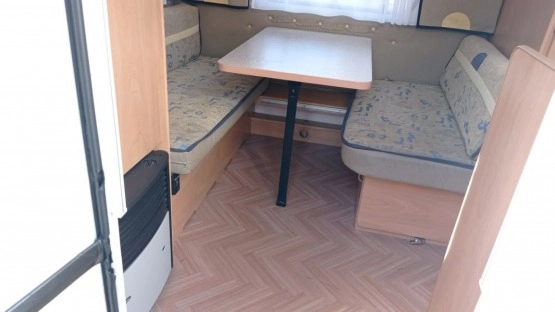                          Buerstner Ventana 425 TN - zdjęcie 7
                        