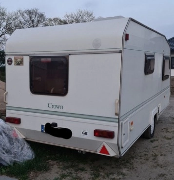                         Przyczepa kempingowa CROWN - zdjęcie 2
                        