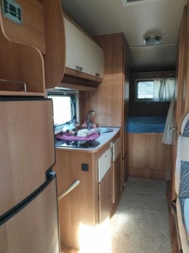                         Kamper fiat idealny na wypady wakacyjne - zdjęcie 4
                        