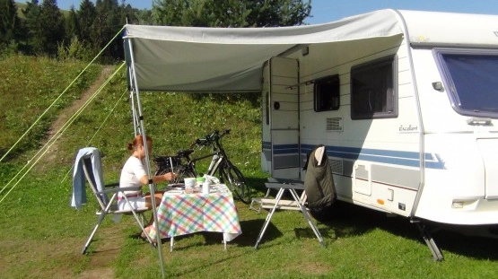                         Caravan Hobby Excellent 470 1998 - zdjęcie 3
                        