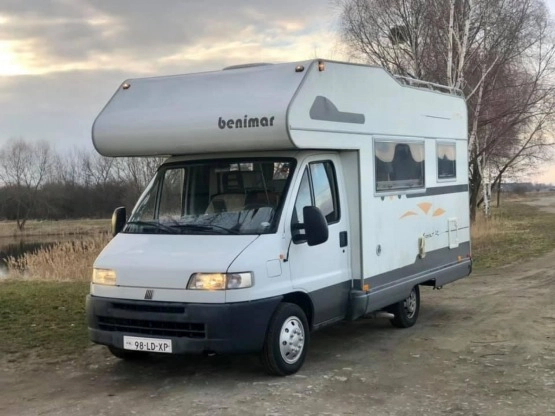                         Sprzedam kamperka  - zdjęcie 18
                        