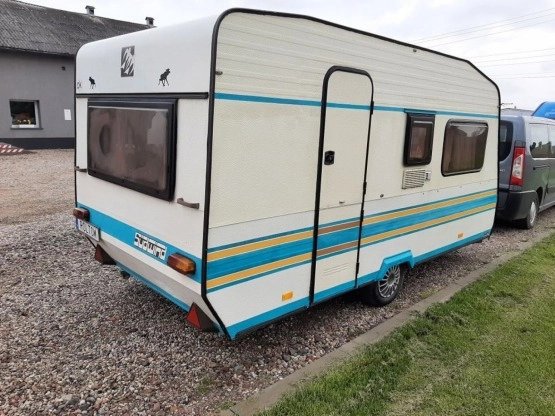                         Przyczepa kempingowa Knaus Sudwind 395 - zdjęcie 2
                        