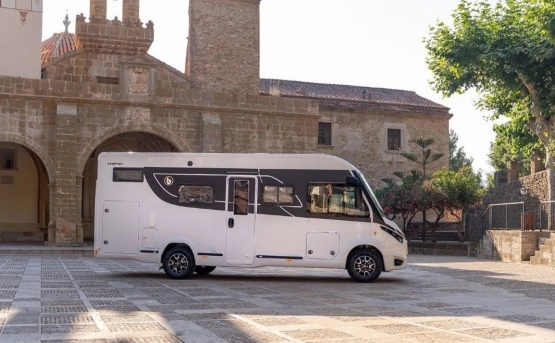                         Nowy Kamper Benimar Amphitryon INTEGRA 2022, dealer MOBILCAMP - zdjęcie 1
                        