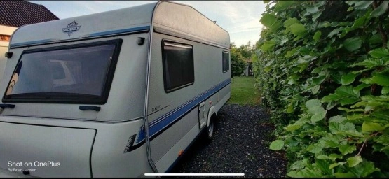                        Sprzedam przyczepę kempingową Hobby Classic Capri - zdjęcie 1
                        