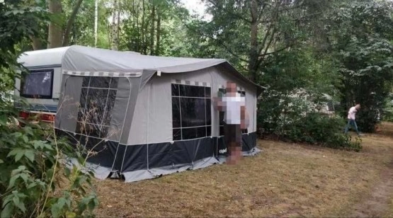                         Sprzedam przyczepę kempingową Hobby Classic Capri - zdjęcie 5
                        