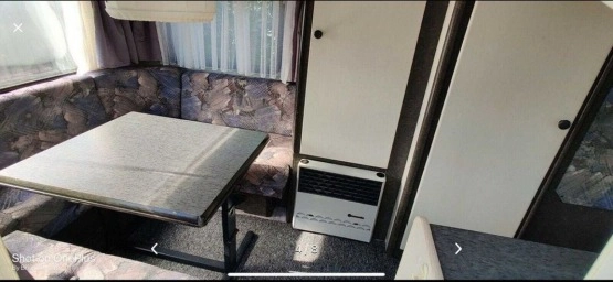                         Sprzedam przyczepę kempingową Hobby Classic Capri - zdjęcie 6
                        