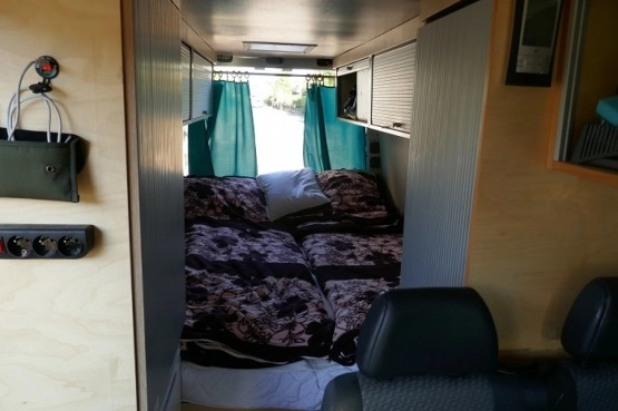                         Sprzedam WV Crafter  160 KM kempingowy - zdjęcie 5
                        