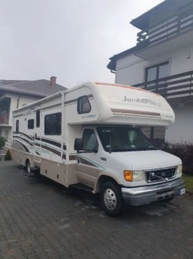                         Kamper Ford E450 fak 23% VAT ZAMIANA - zdjęcie 1
                        