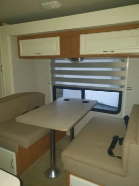                         Kamper Ford E450 fak 23% VAT ZAMIANA - zdjęcie 5
                        