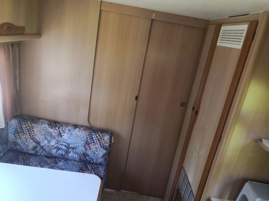                         Adria unica 502 rok 2000 na działkę Kemping Przyczepa kempingowa - zdjęcie 7
                        