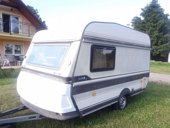                         Przyczepa kempingowa Hobby z przedsionkiem - zdjęcie 2
                        