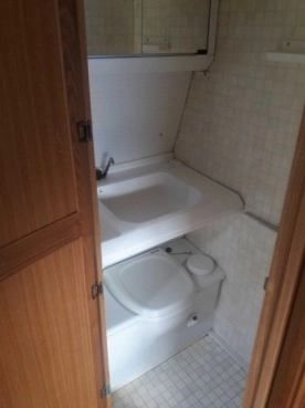                         Przyczepa kempingowa Hobby z przedsionkiem - zdjęcie 5
                        