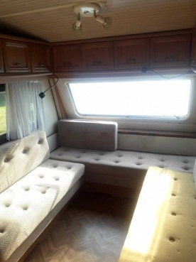                         Przyczepa kempingowa Hobby z przedsionkiem - zdjęcie 7
                        