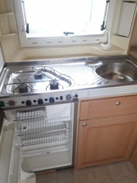                         Przyczepa kempingowa Chateau Cantara - zdjęcie 4
                        