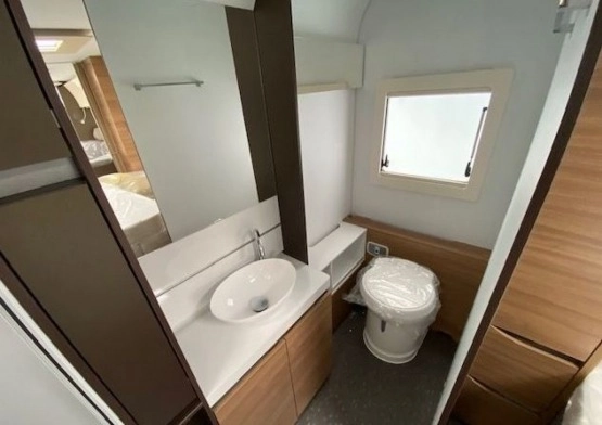                         Adria ALPINA 663 HT; 2021 - zdjęcie 14
                        