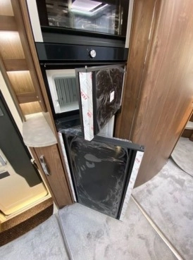                         Frankia F-Line I8900 QD/B Luxury - zdjęcie 4
                        