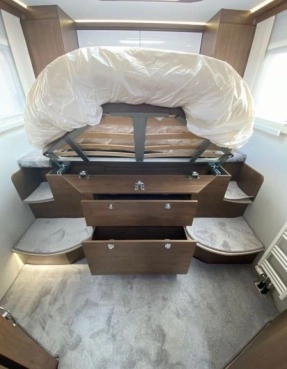                         Frankia F-Line I8900 QD/B Luxury - zdjęcie 7
                        