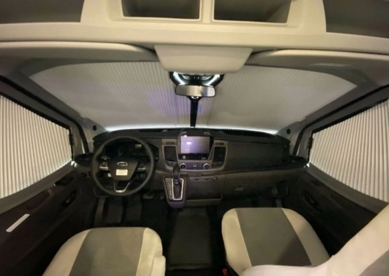                         Ford Challenger 328 Graphite Premium - zdjęcie 11
                        